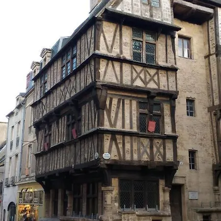 D'hote Le 18-20 Bed and breakfast