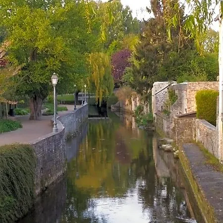D'hote Le 18-20 3*