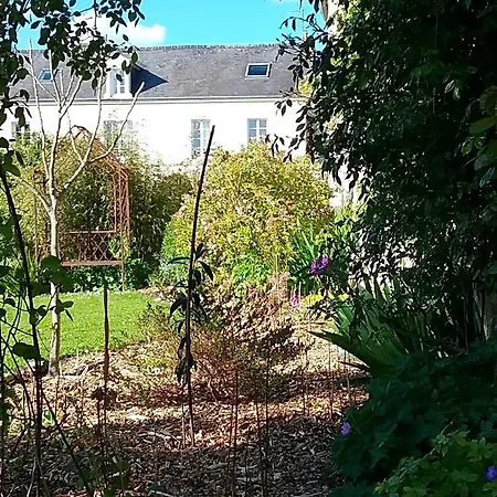 D'hote Le 18-20