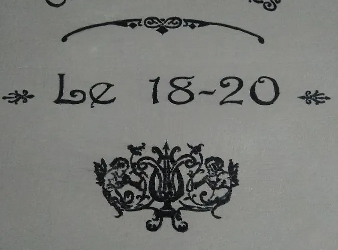 D'hote Le 18-20 Bed & Breakfast