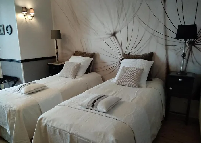 D'hote Le 18-20 Saint-Martin-des-Entrees